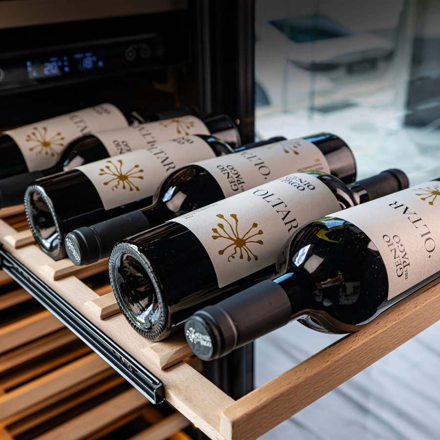 105 Bottles Wine Chiller | CW 1051H DB